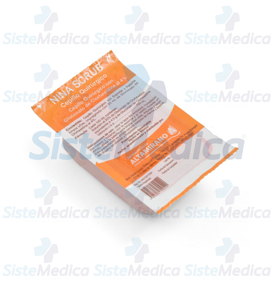 Solución antiséptica y germicida Nina Scrub