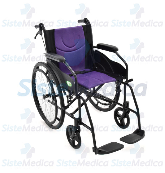Silla de ruedas de aluminio con descansa brazos fijo descansa pies fijos frenos manuales y neumáticos asiento de 18” (46 cm)
