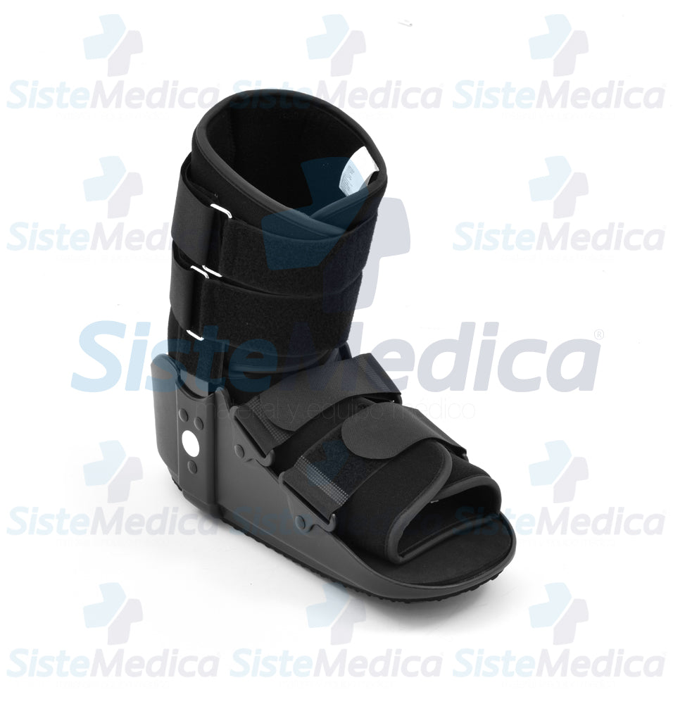 Bota walker corta sin aire ambidiestra