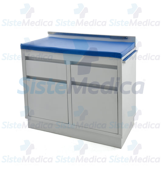 Mesa de exploración pediátrica con gabinete
