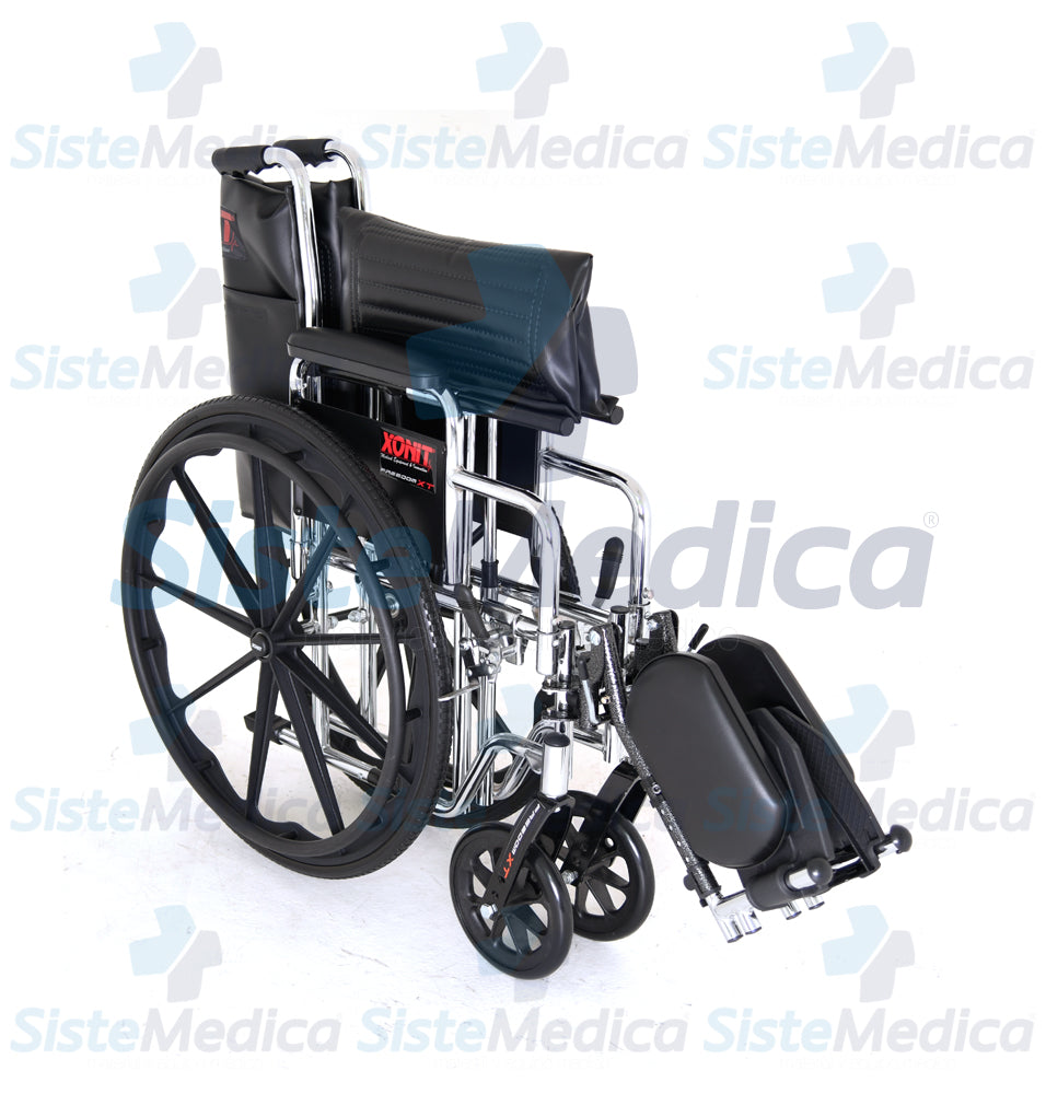 Silla de ruedas cromada de lujo, con elevadas piernas y descansa brazos corto desmontables