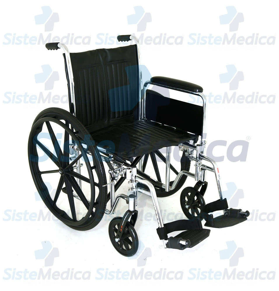 Silla de ruedas cromada de lujo, con descansa pies desmontables y descansa brazos largo desmontables